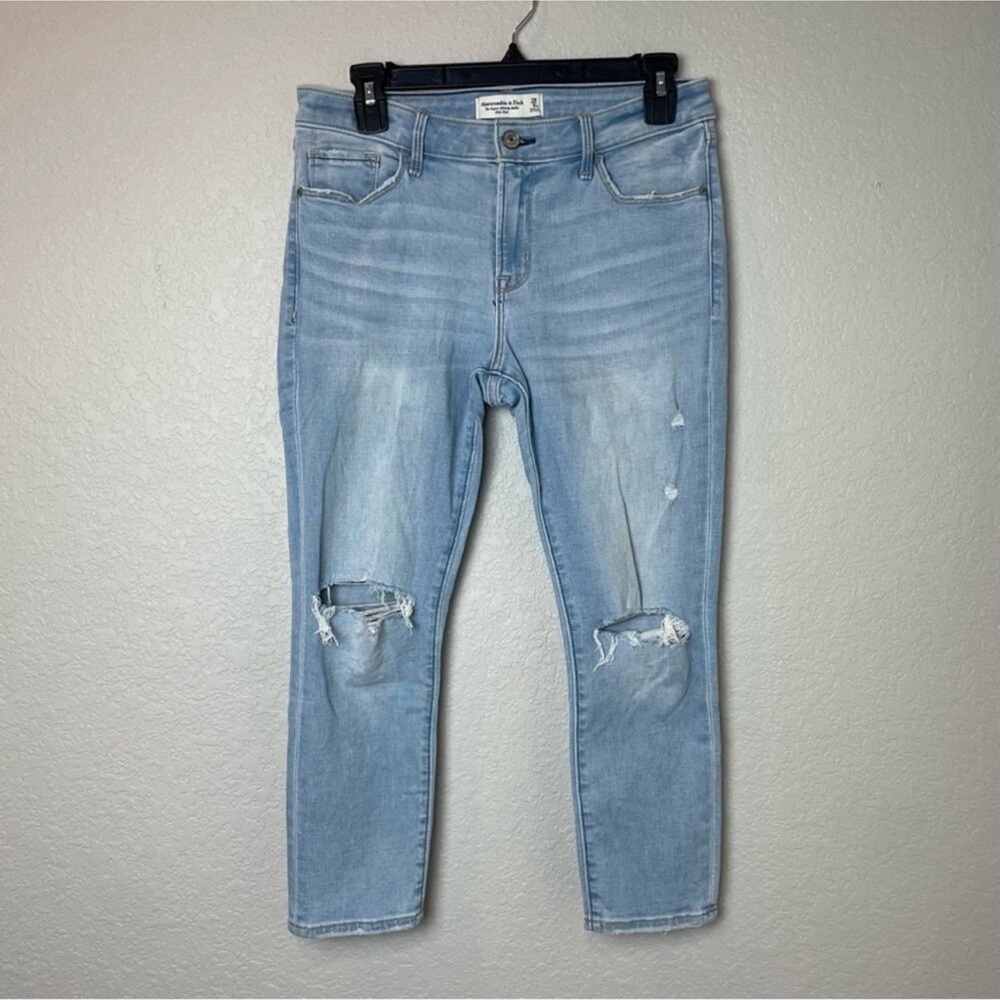 Abercrombie & Fitch Mid Rise Super Skinny Jeans